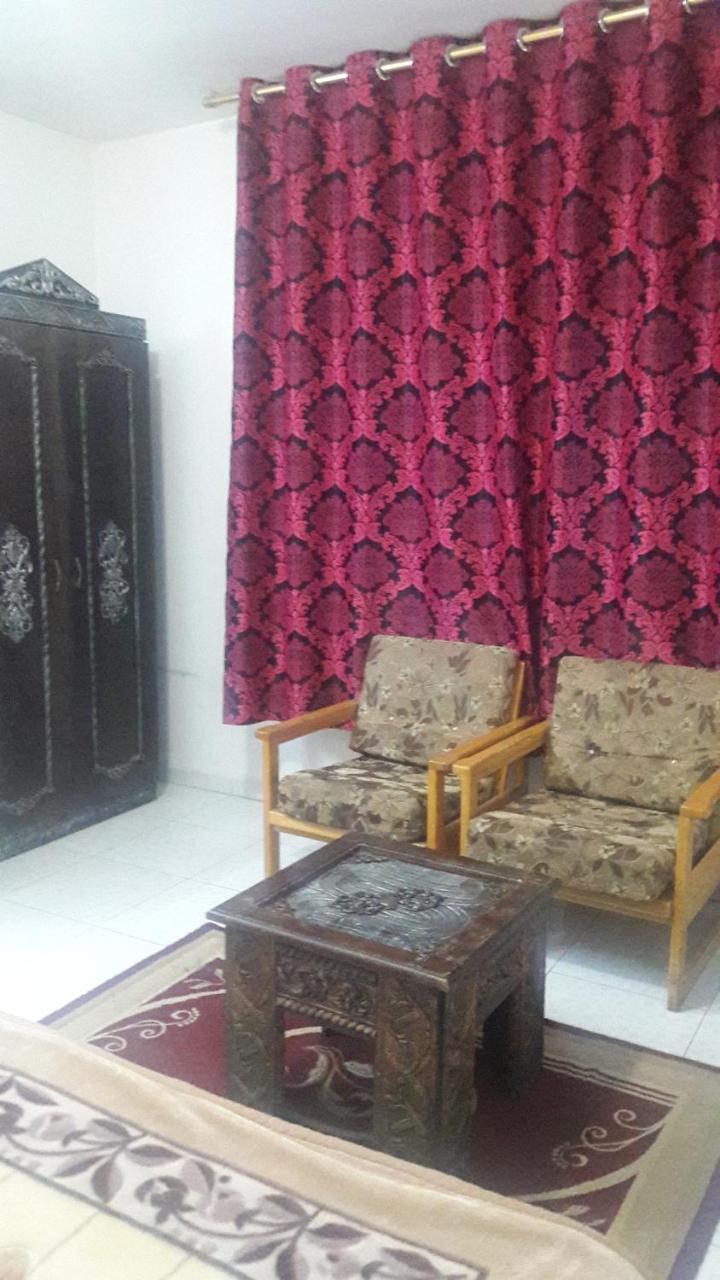 Al Seoudi Furnished Units Daire Zerka Dış mekan fotoğraf