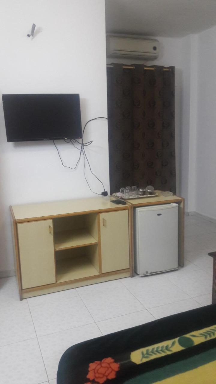 Al Seoudi Furnished Units Daire Zerka Dış mekan fotoğraf